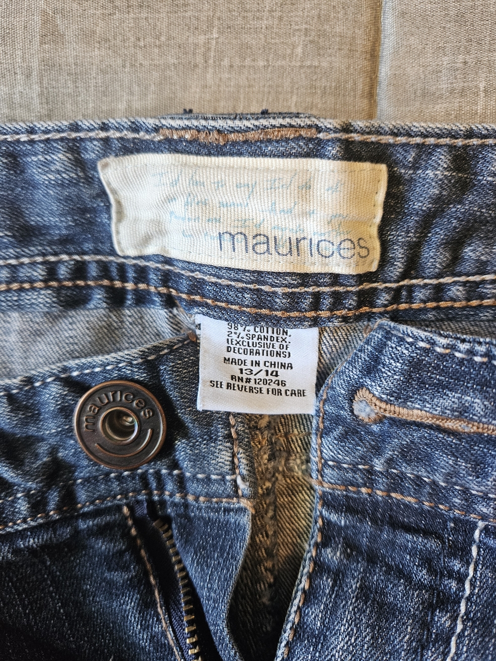 Maurices Blue Denim Frayed Hem Women’s Shorts - Picture 4 of 7